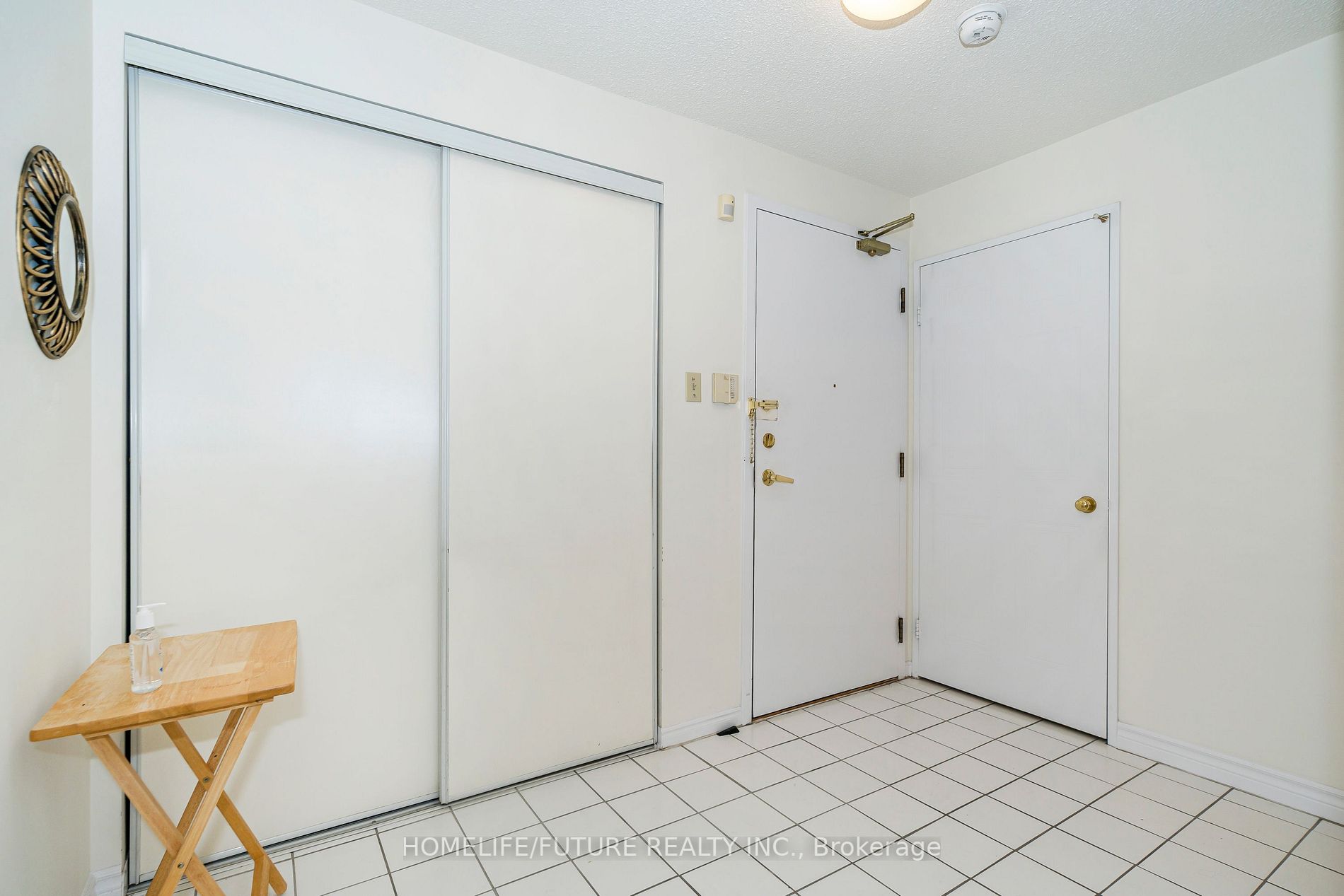 430 Mclevin Ave, #101