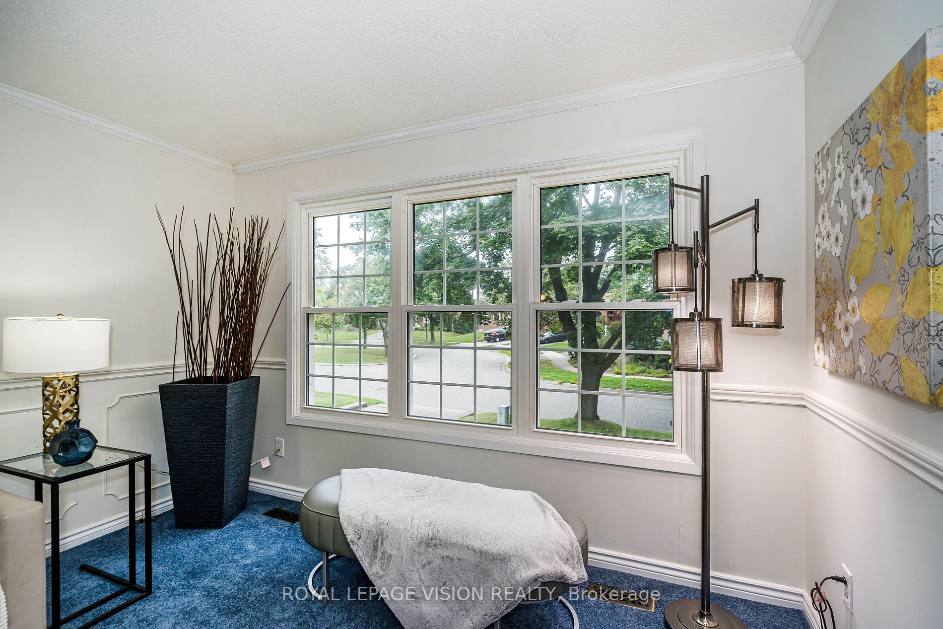 3 Muir Cres