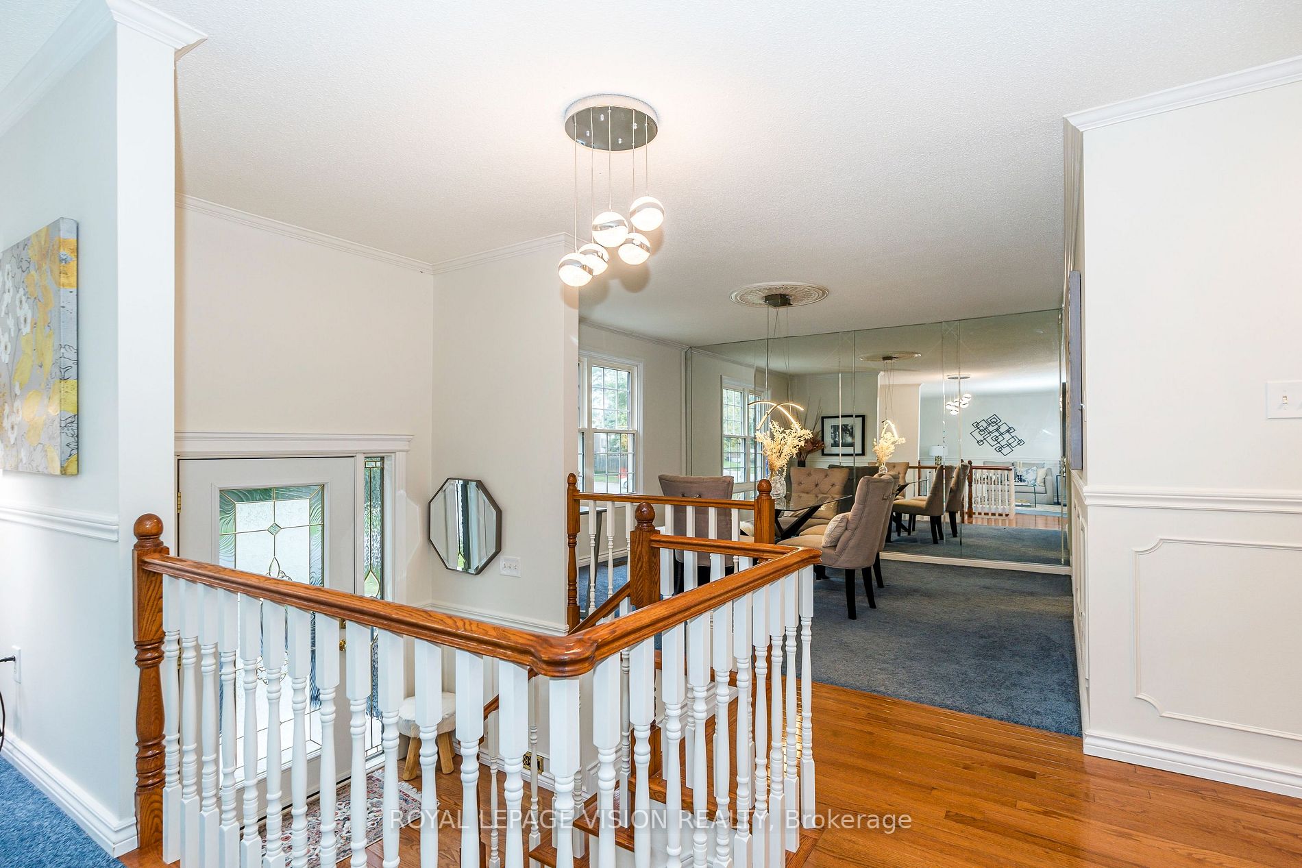 3 Muir Cres