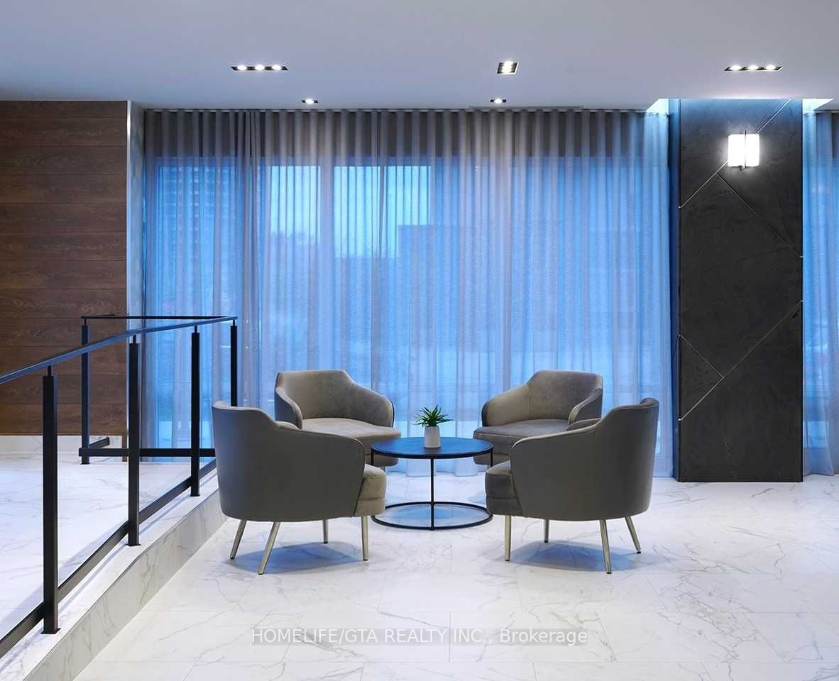 275 Village Green Sq, #3321