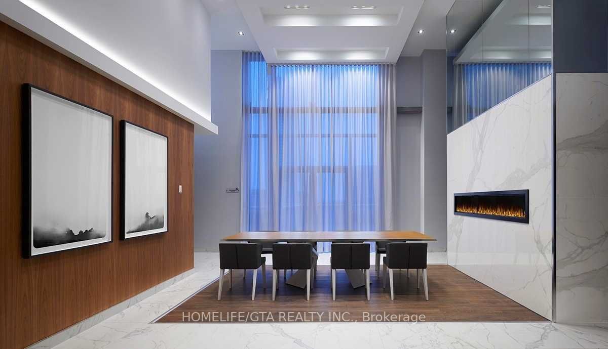 275 Village Green Sq, #3321