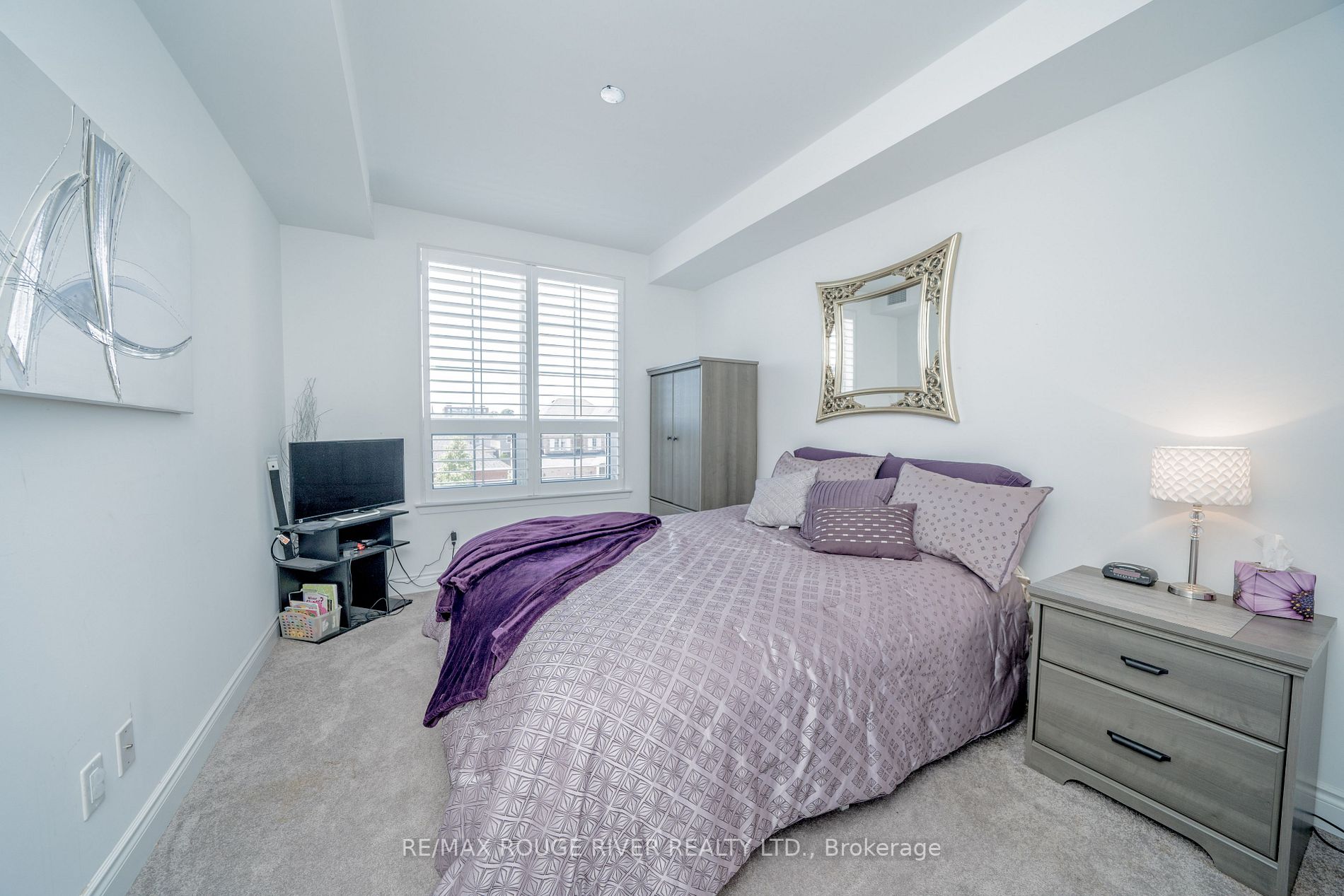 21 Brookhouse Dr, #302