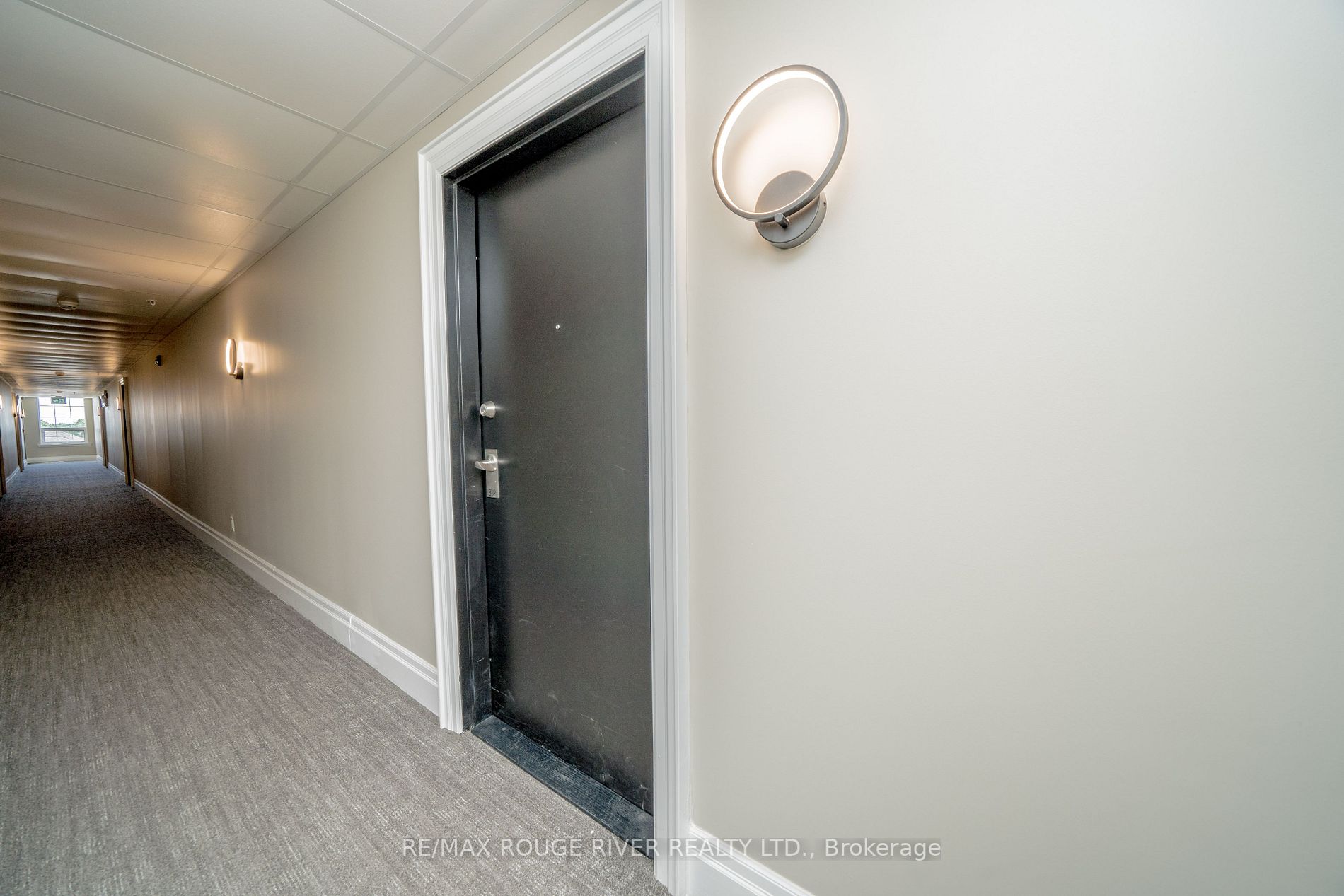 21 Brookhouse Dr, #302
