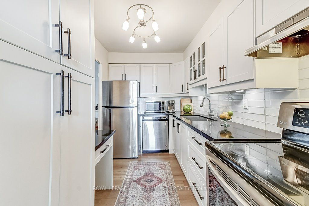 1 Massey Sq, #1509