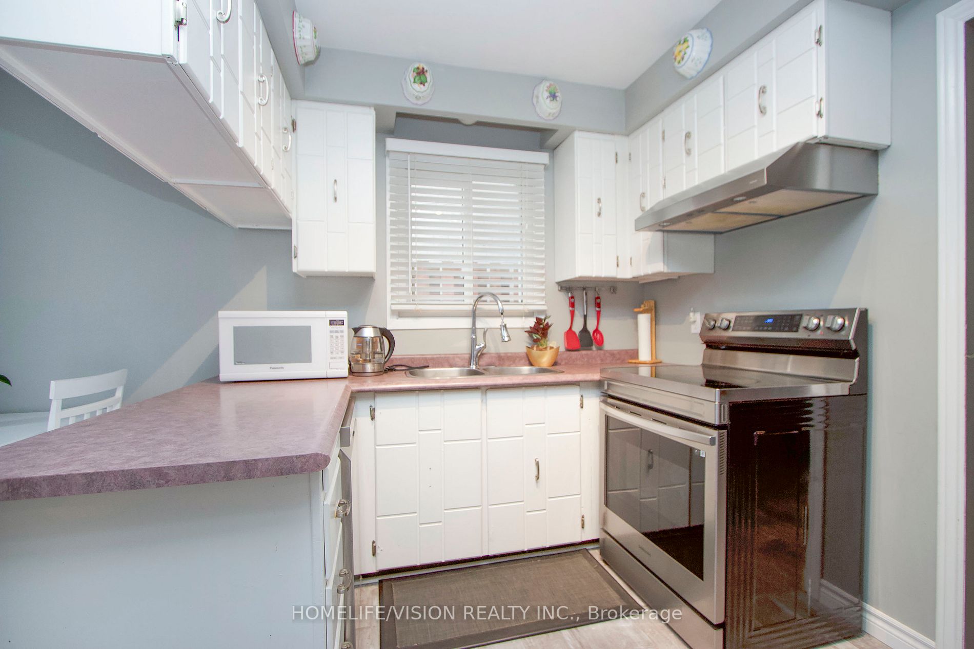 81 Doreen Cres