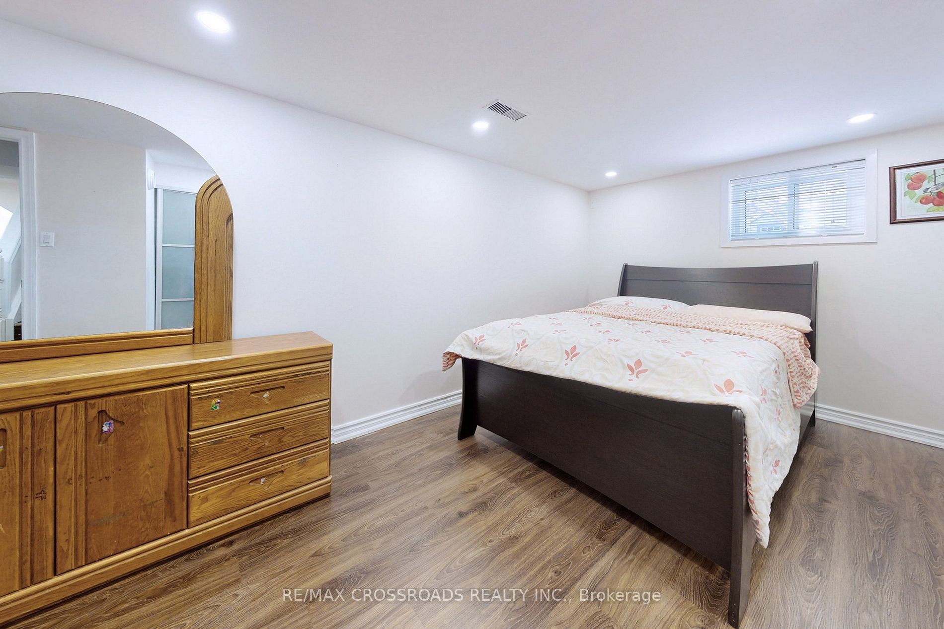 46 Perivale Crescent