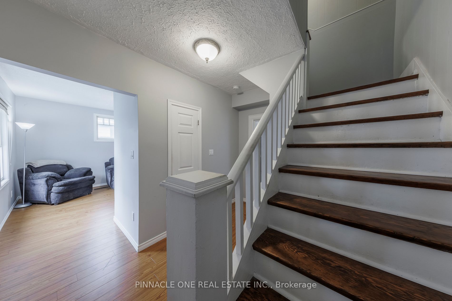 294 Buena Vista Ave N