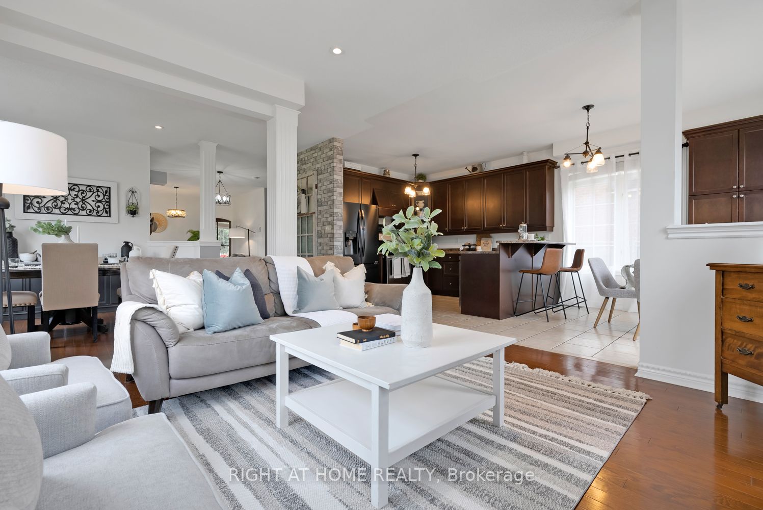 23 Don Morris Crt