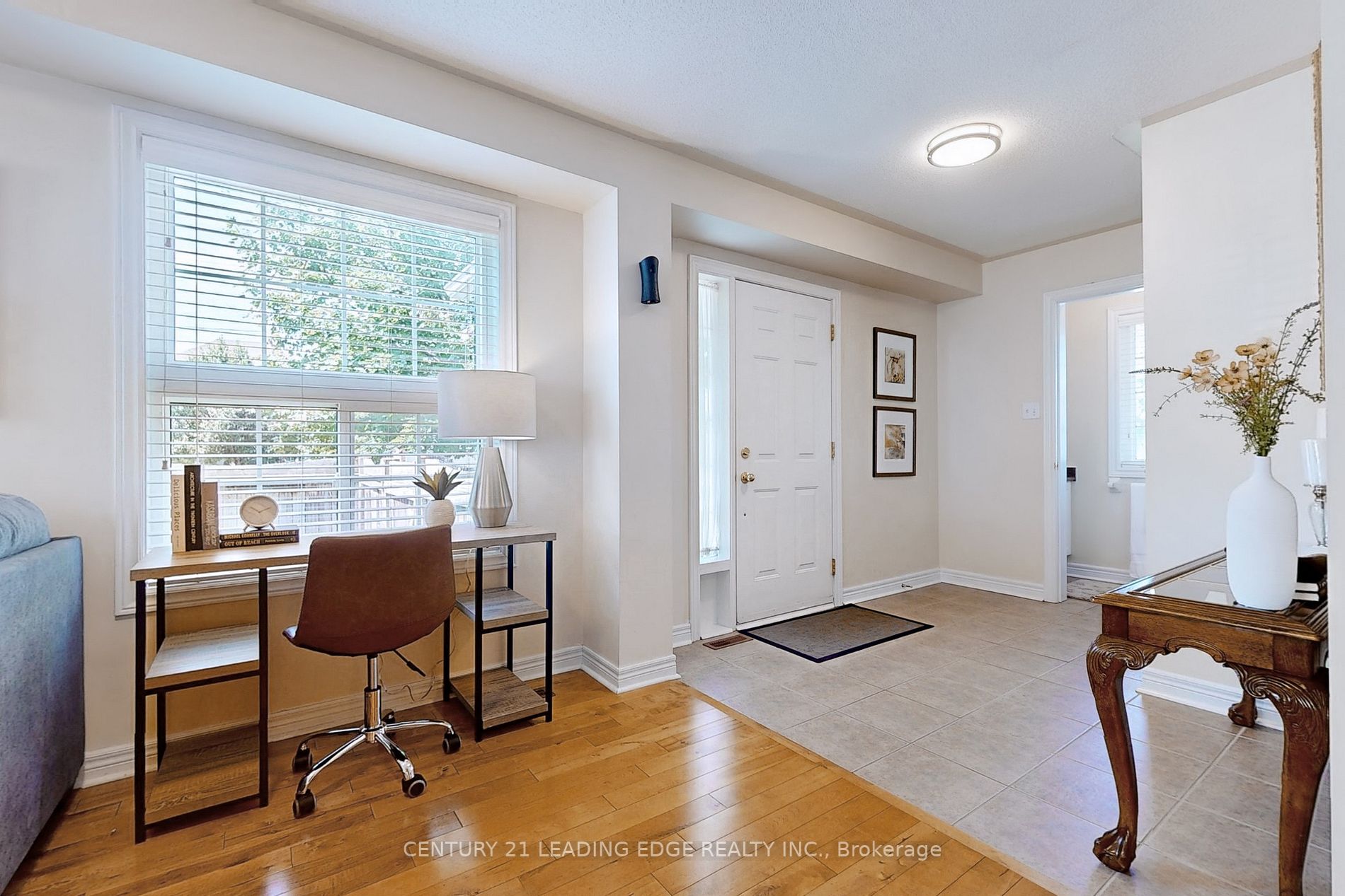 1 Teagarden Crt