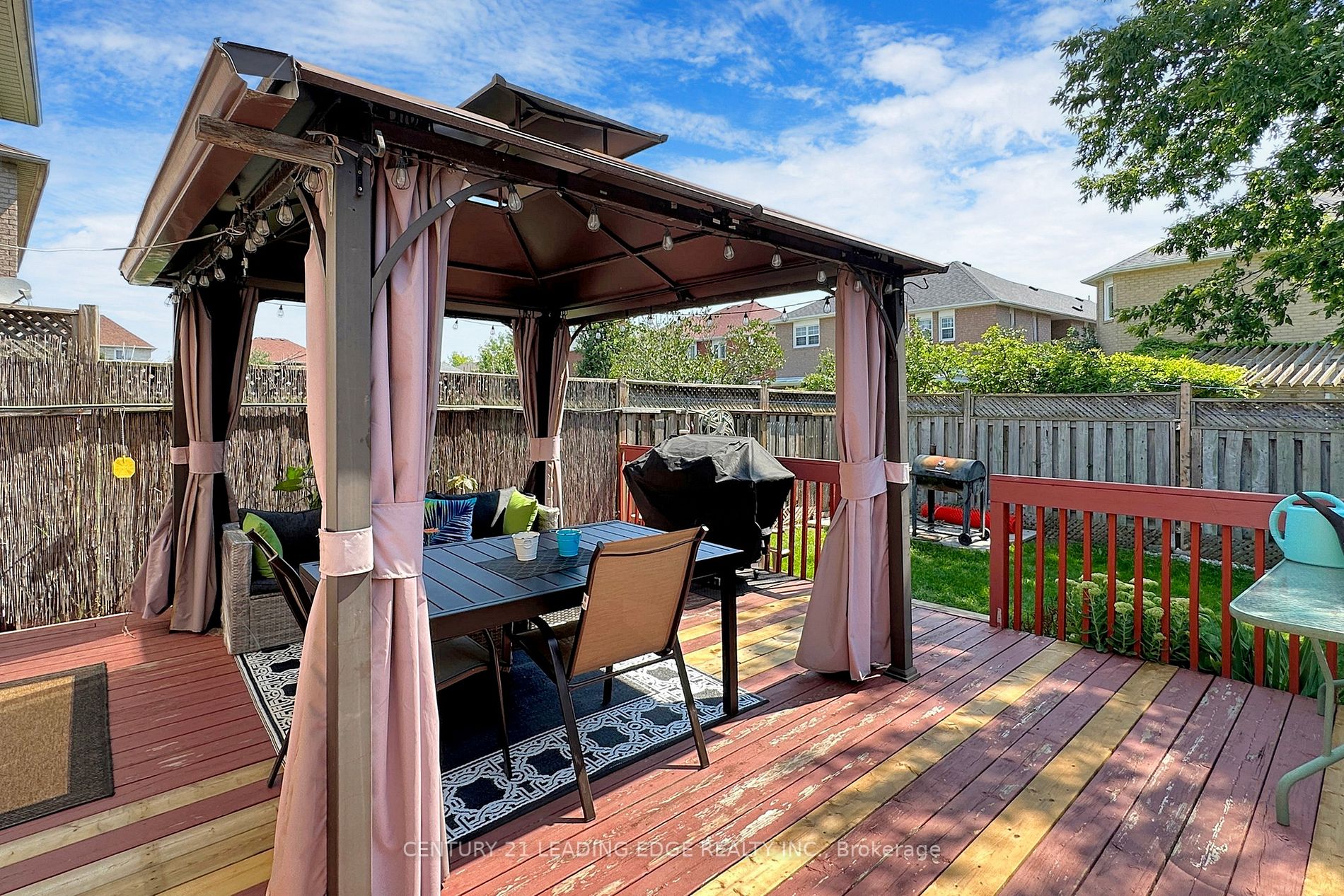 1 Teagarden Crt