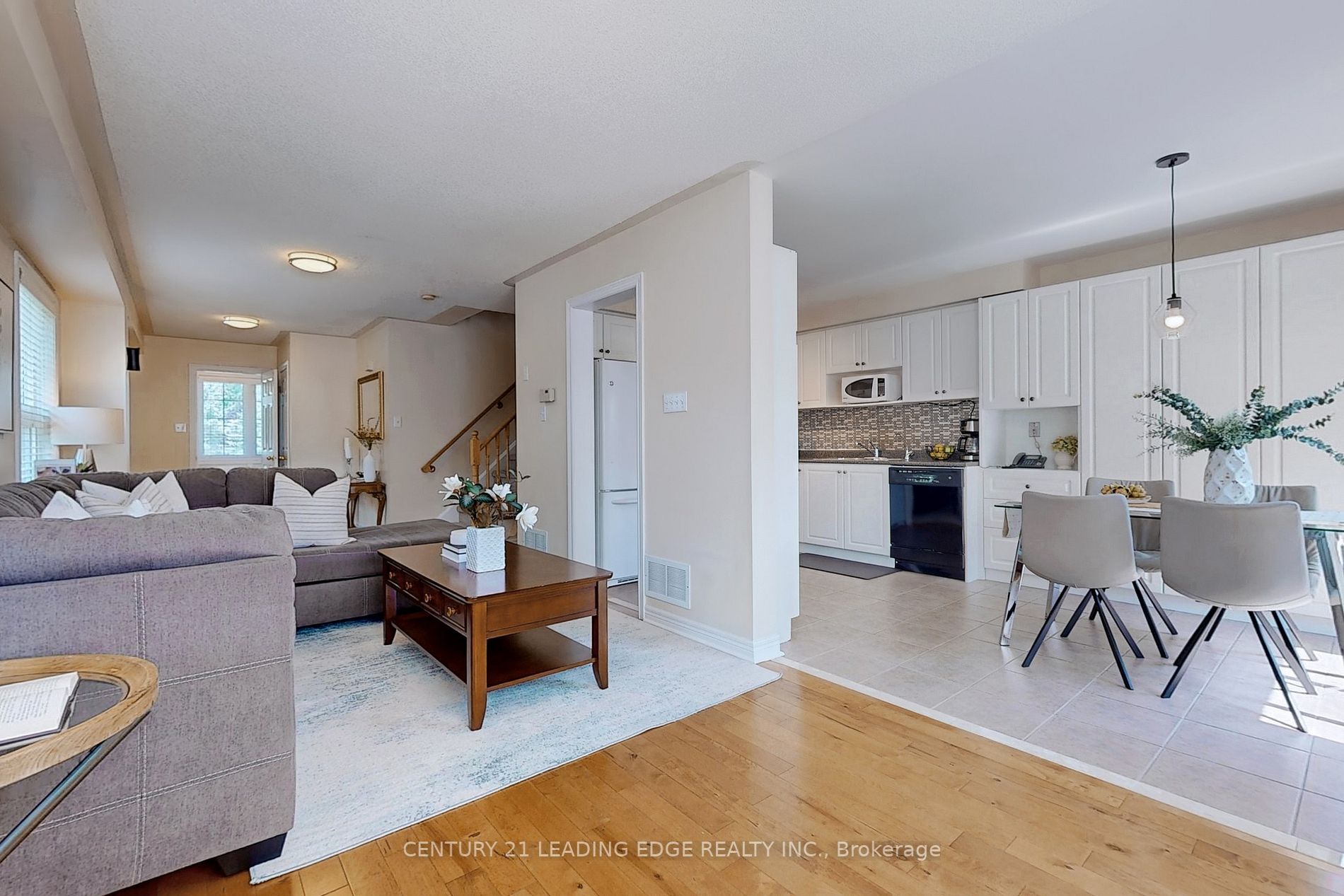 1 Teagarden Crt