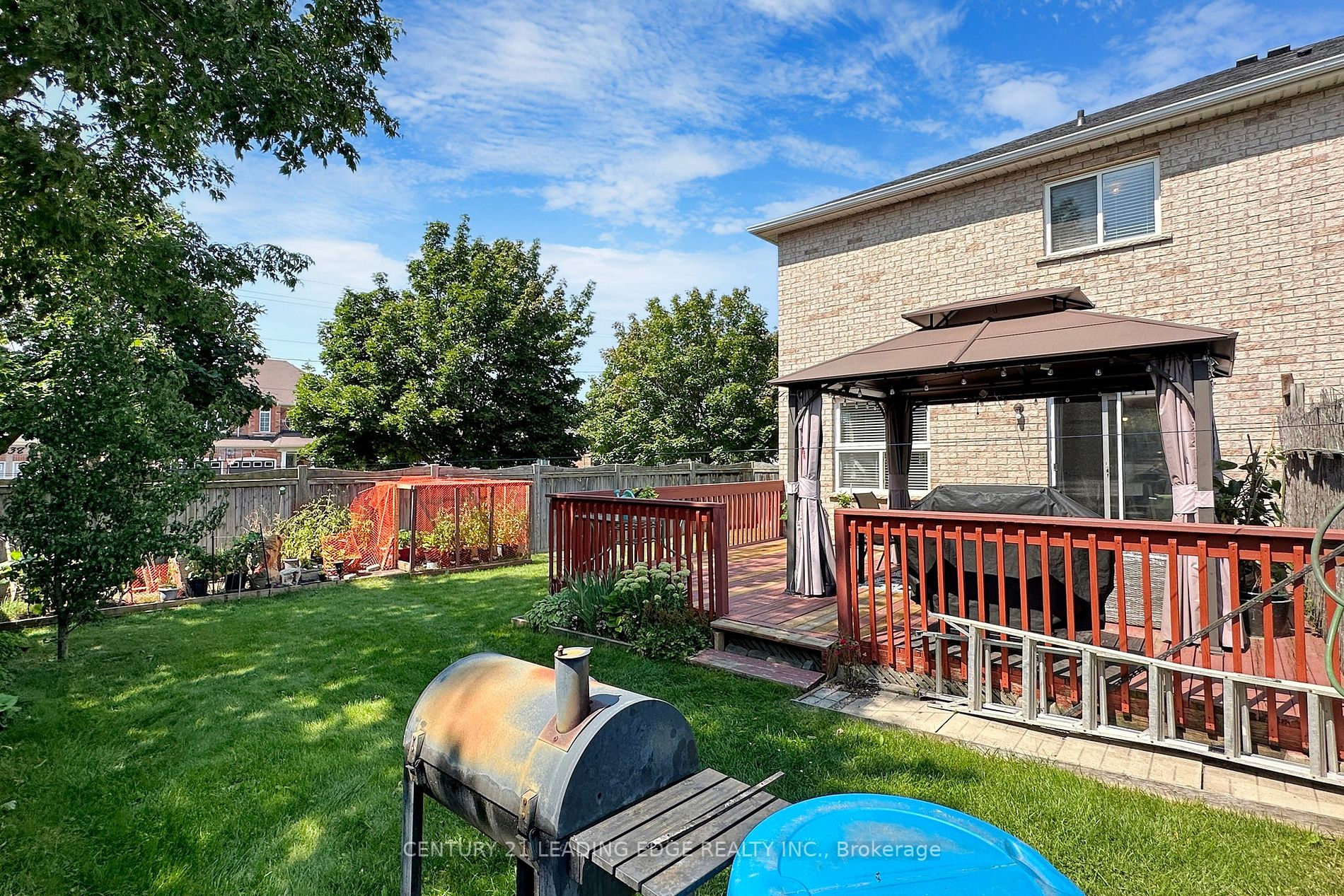 1 Teagarden Crt