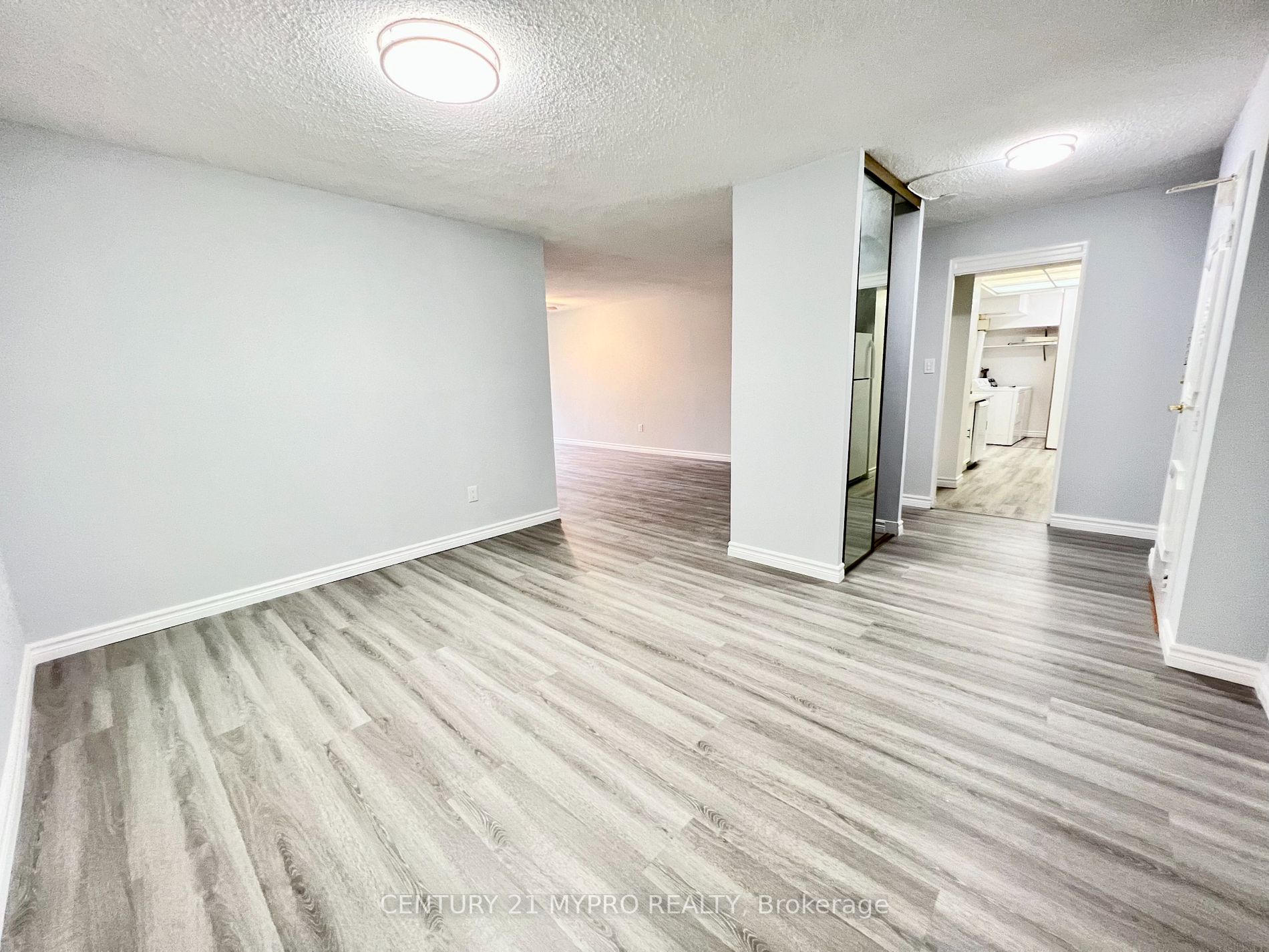 3131 Bridletowne Circ, #103