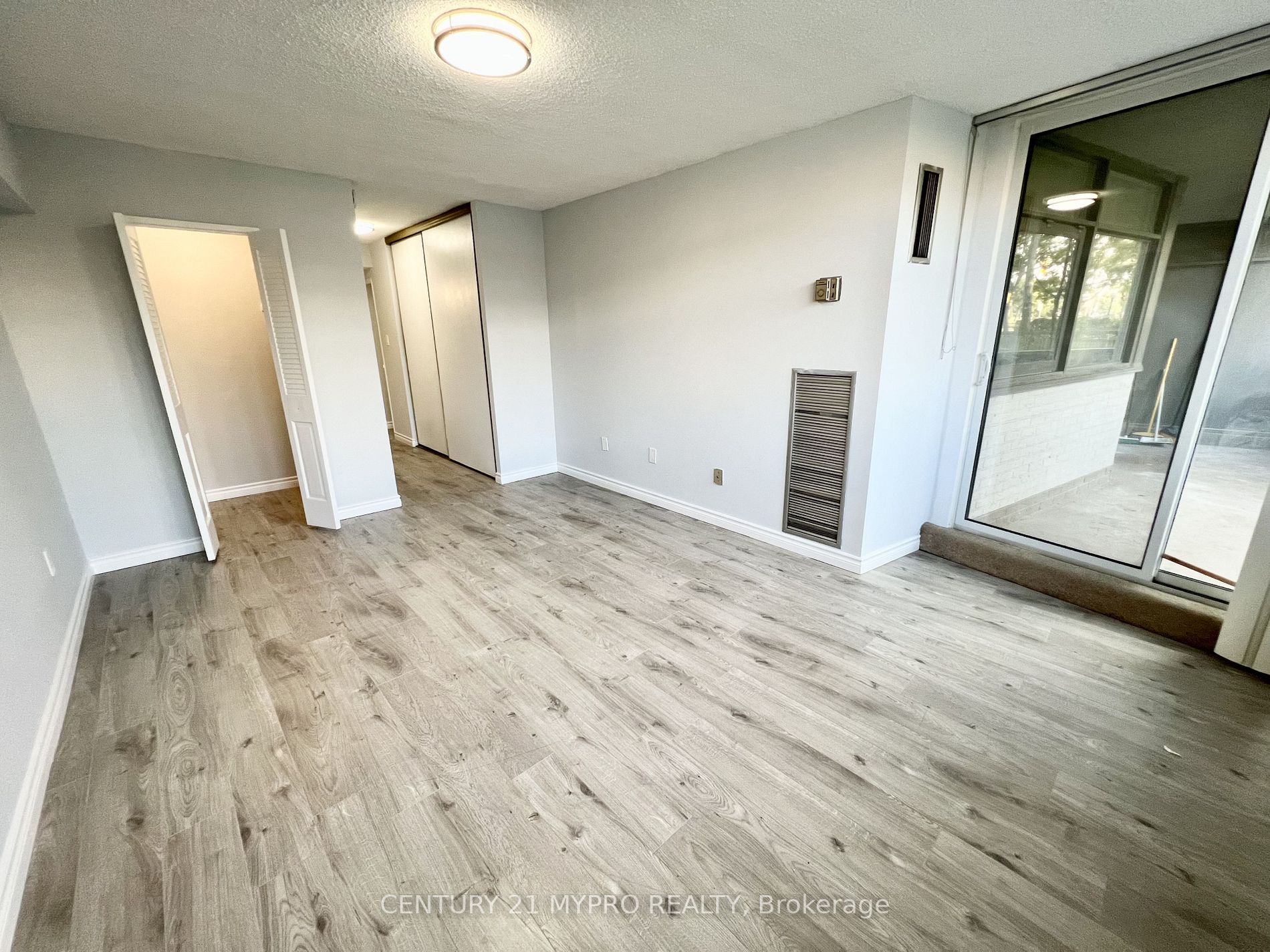 3131 Bridletowne Circ, #103