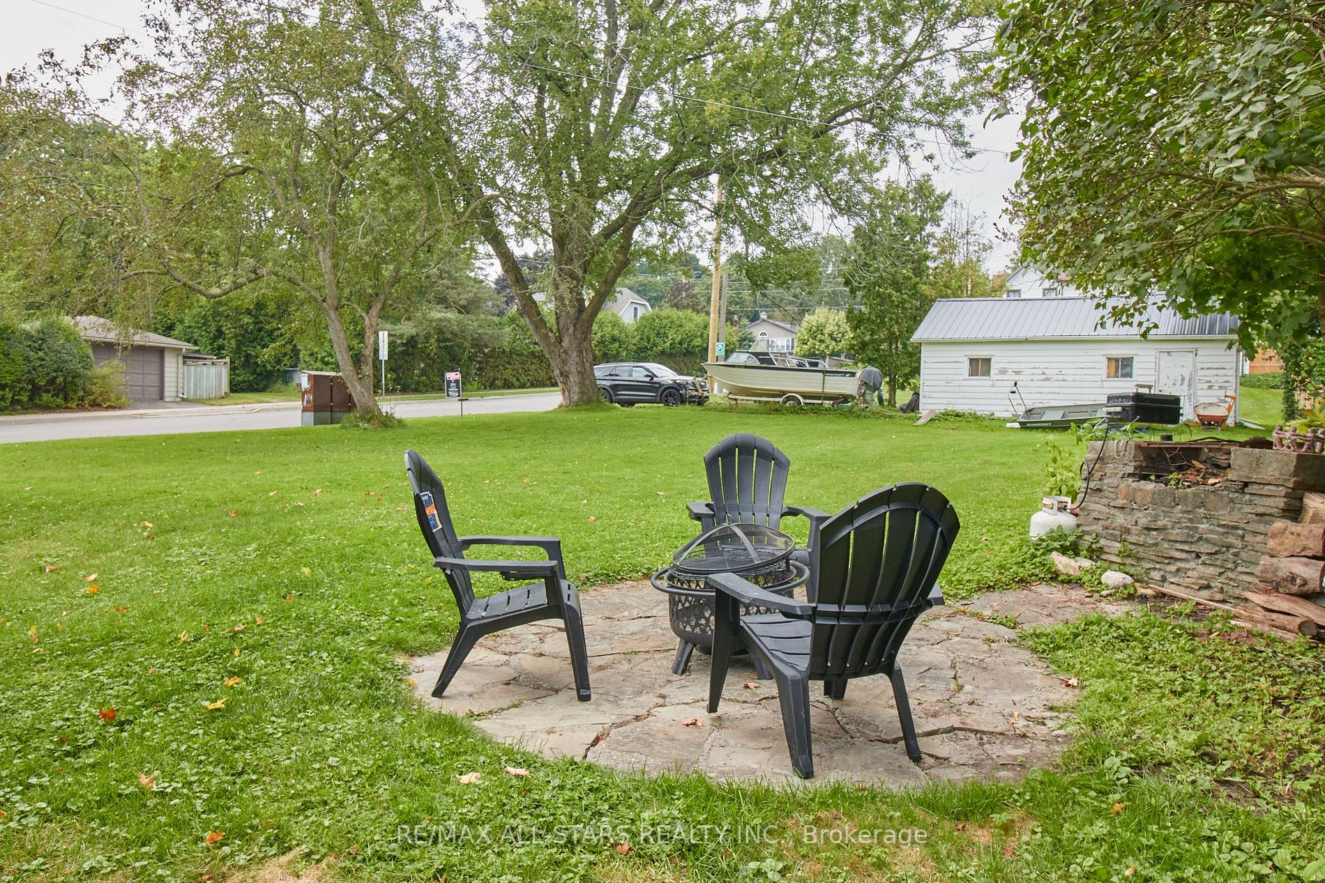 15578 Simcoe St