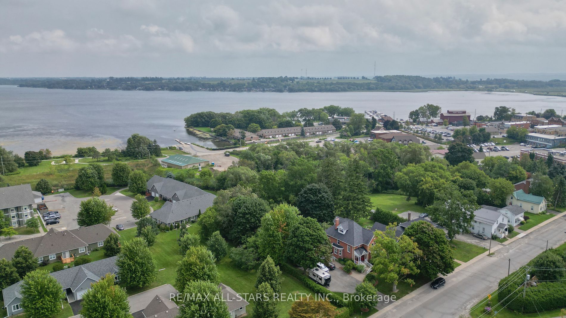 15578 Simcoe St