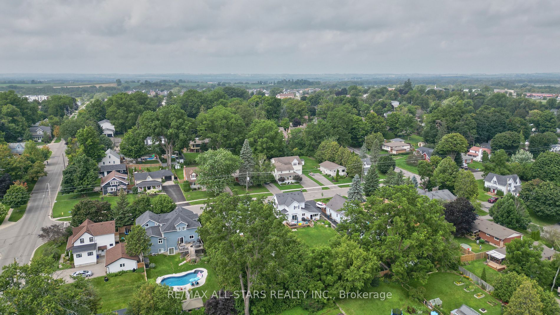 15578 Simcoe St