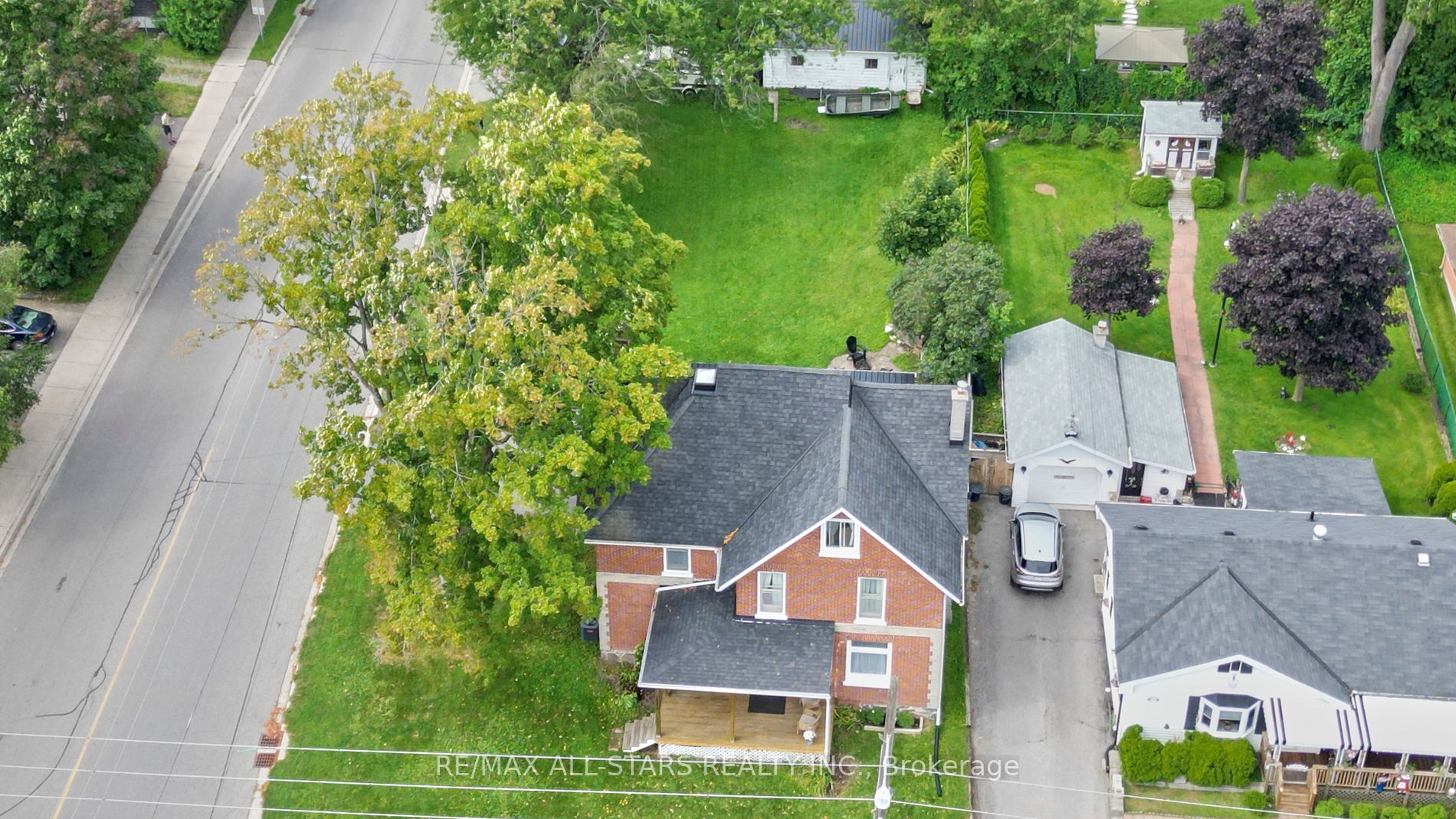 15578 Simcoe St