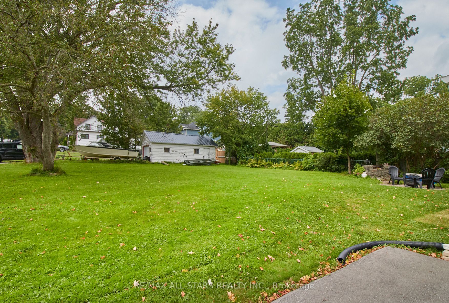 15578 Simcoe St
