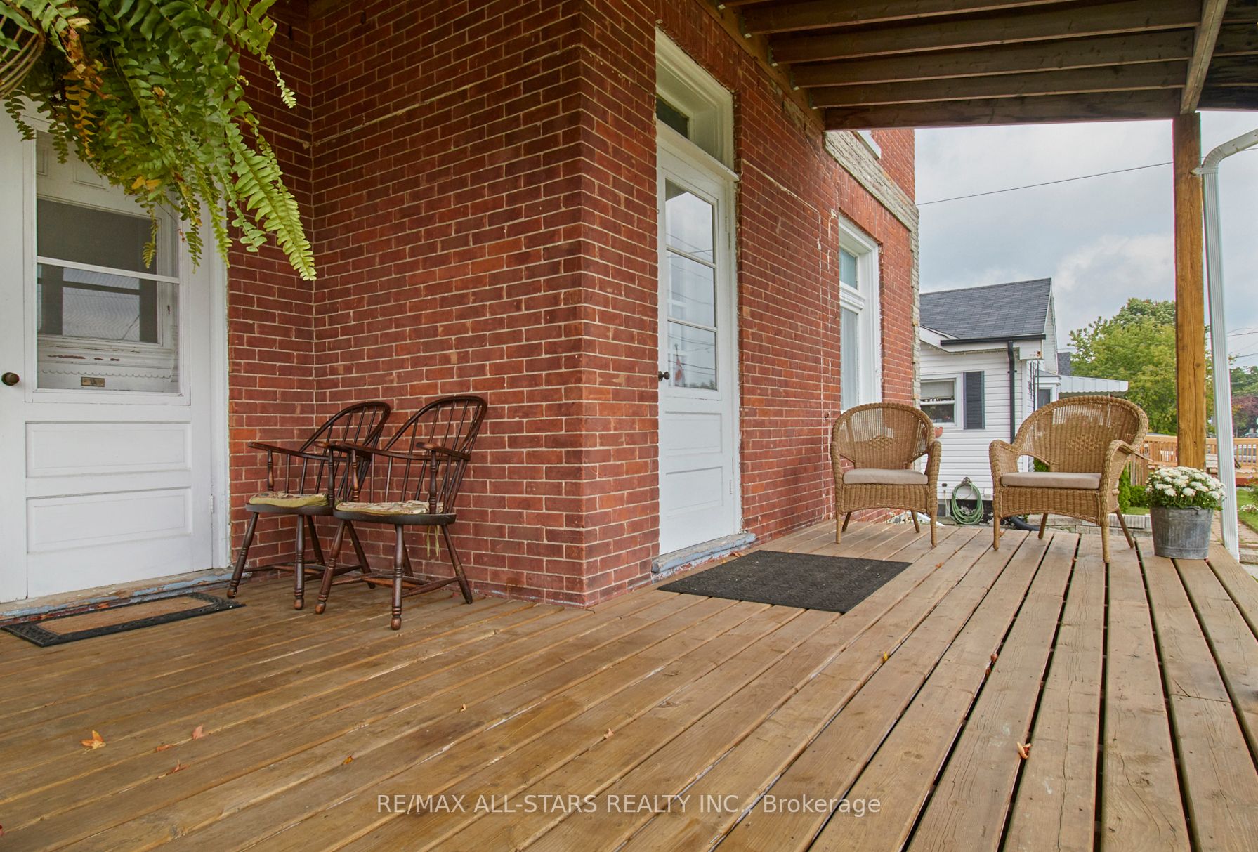 15578 Simcoe St