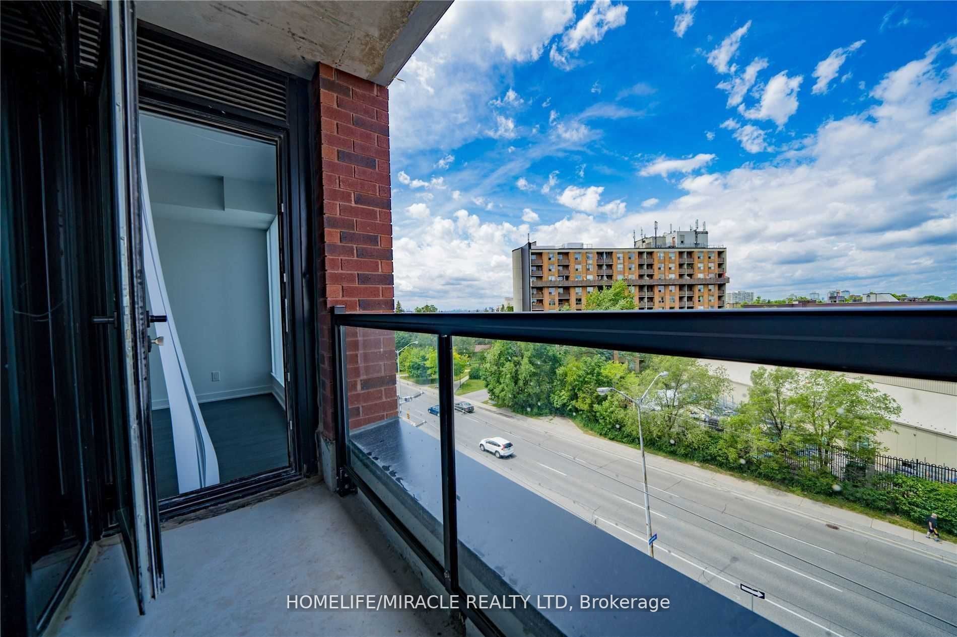 2799 Kingston Road N, #608