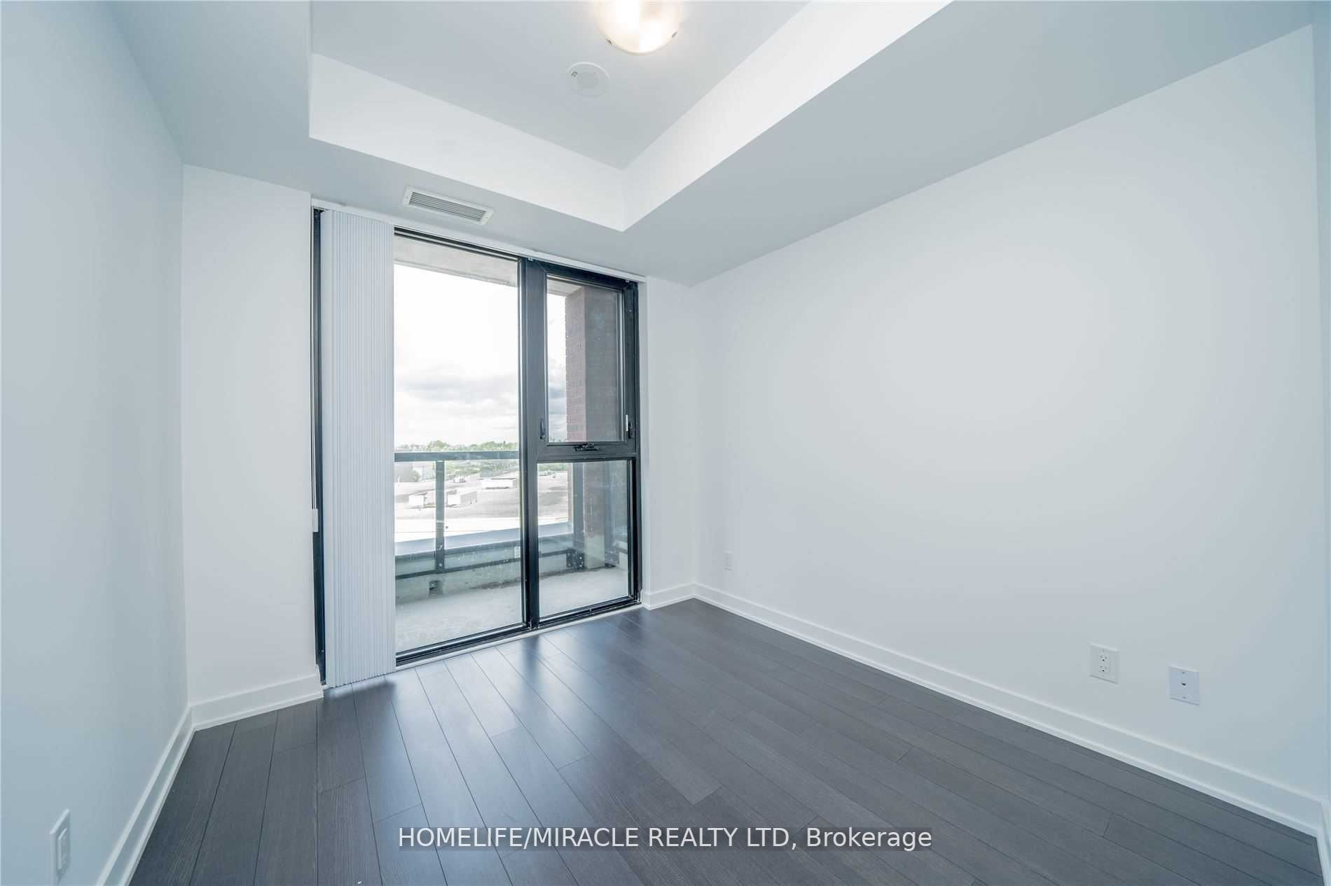 2799 Kingston Road N, #608