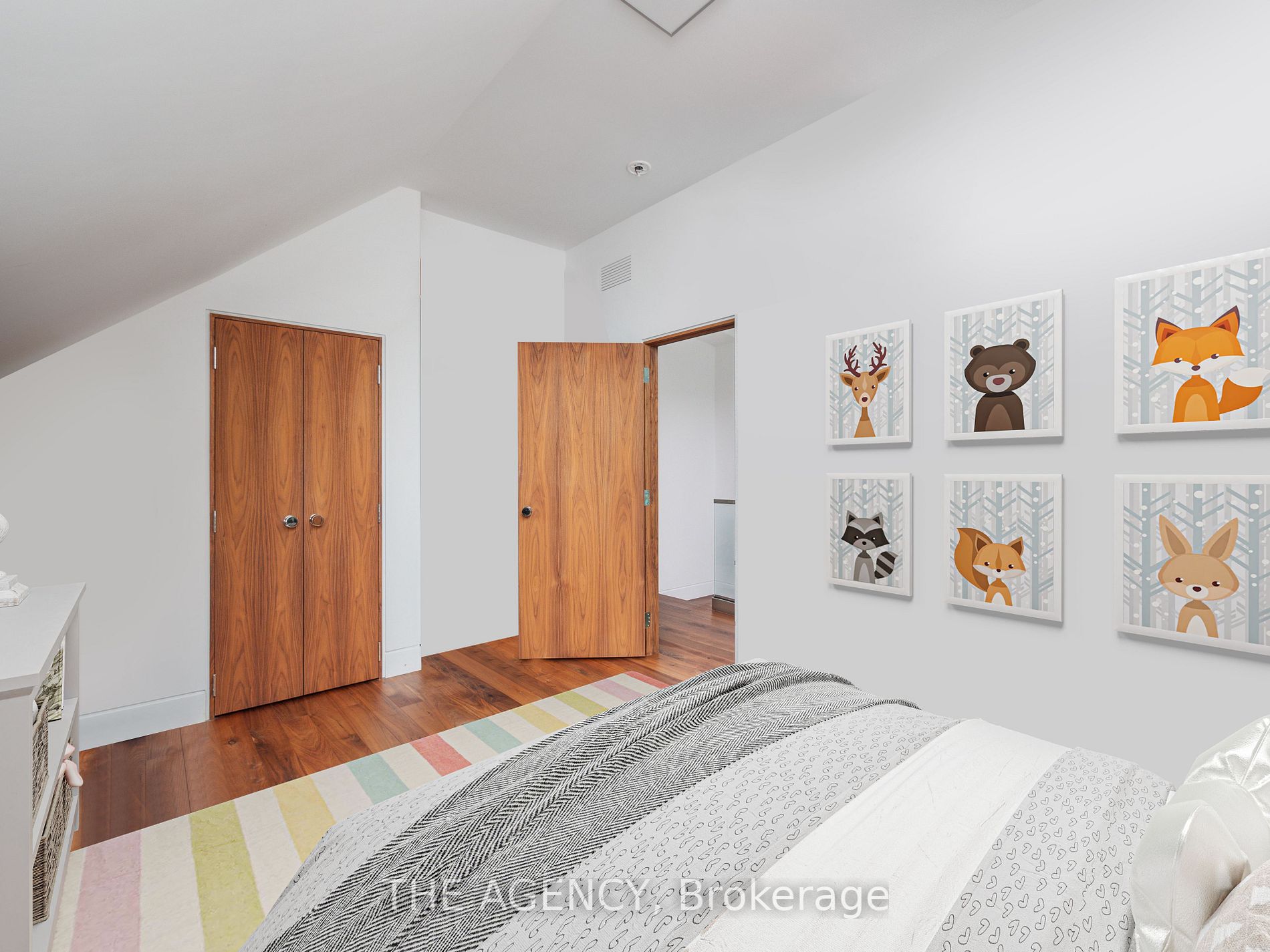 104 Fallingbrook Rd