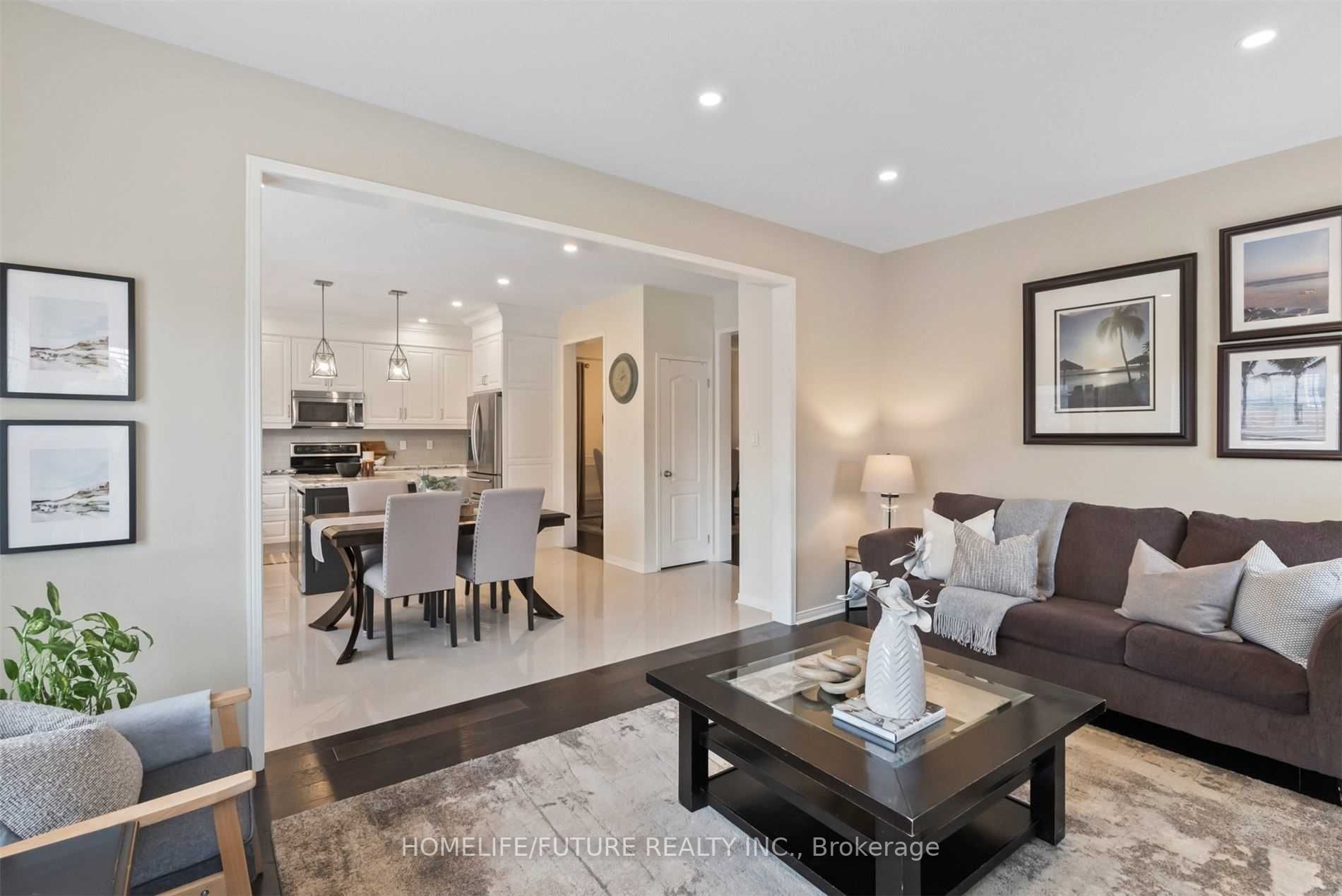 1381 Clearbrook Dr