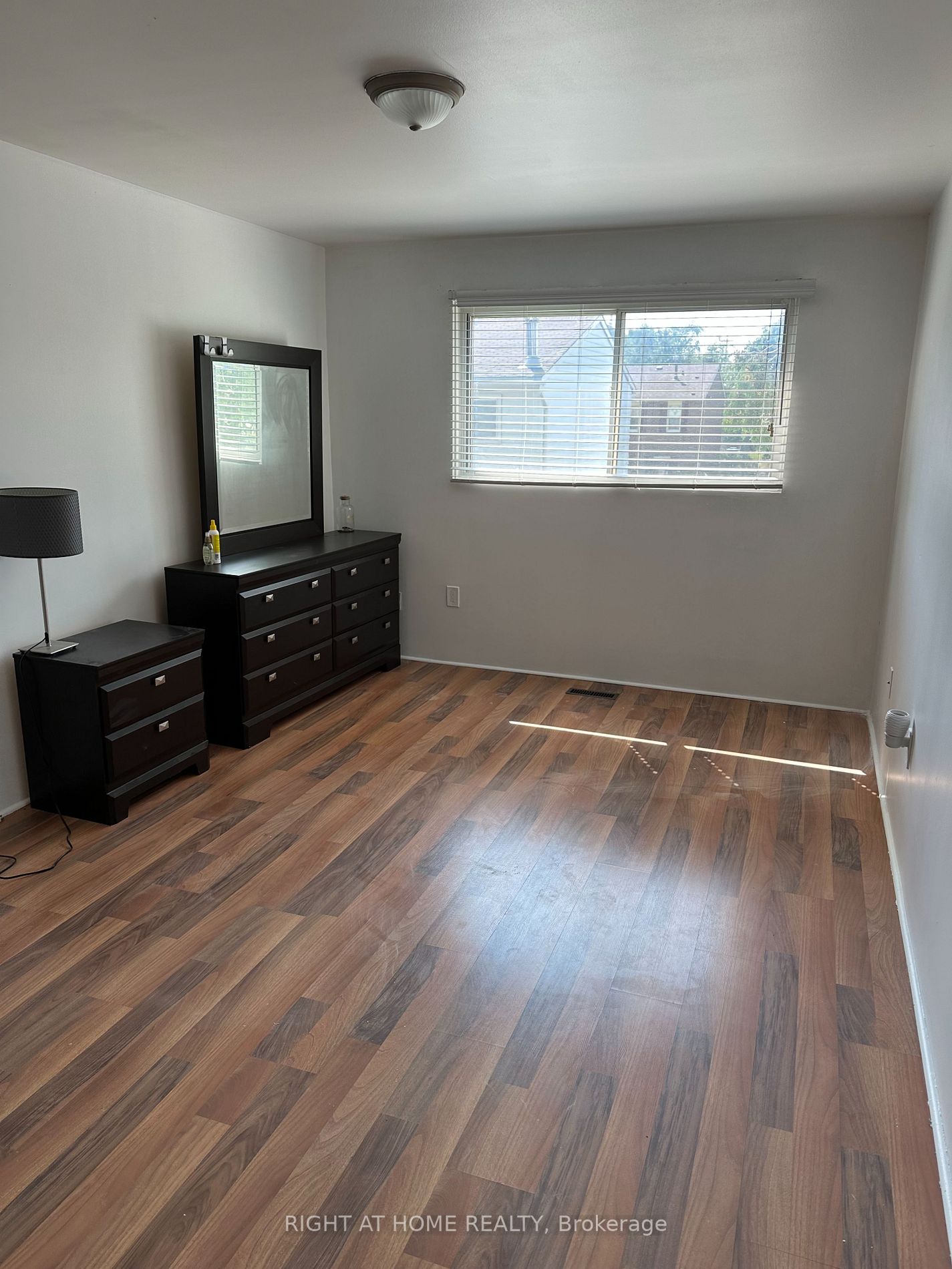 91 l'amoreaux Drive, #94