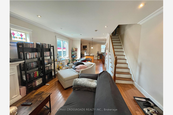 1756 Queen St E, Toronto
