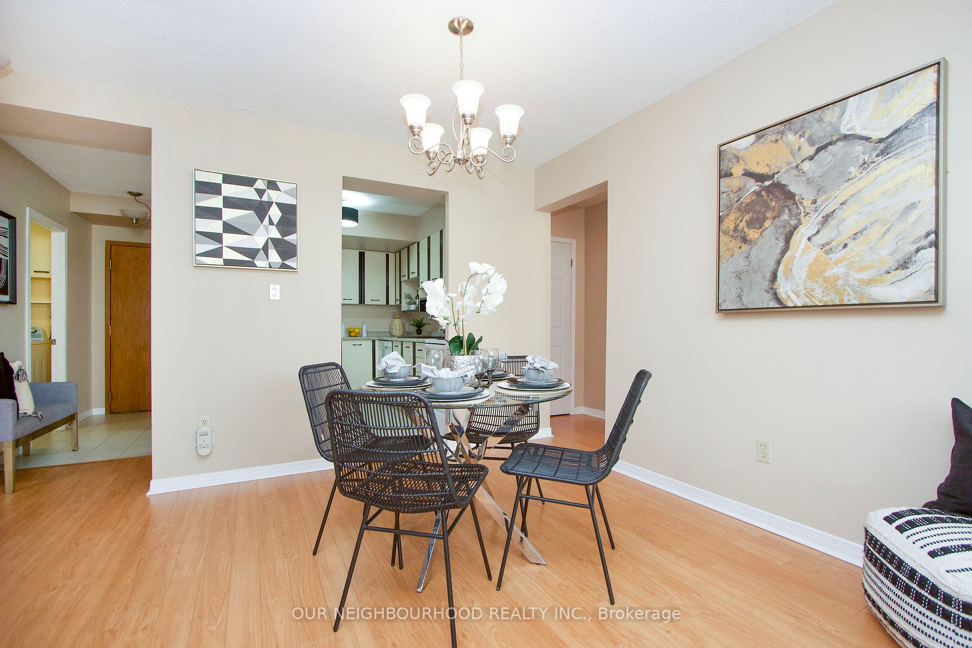 80 Athol Street E, #604
