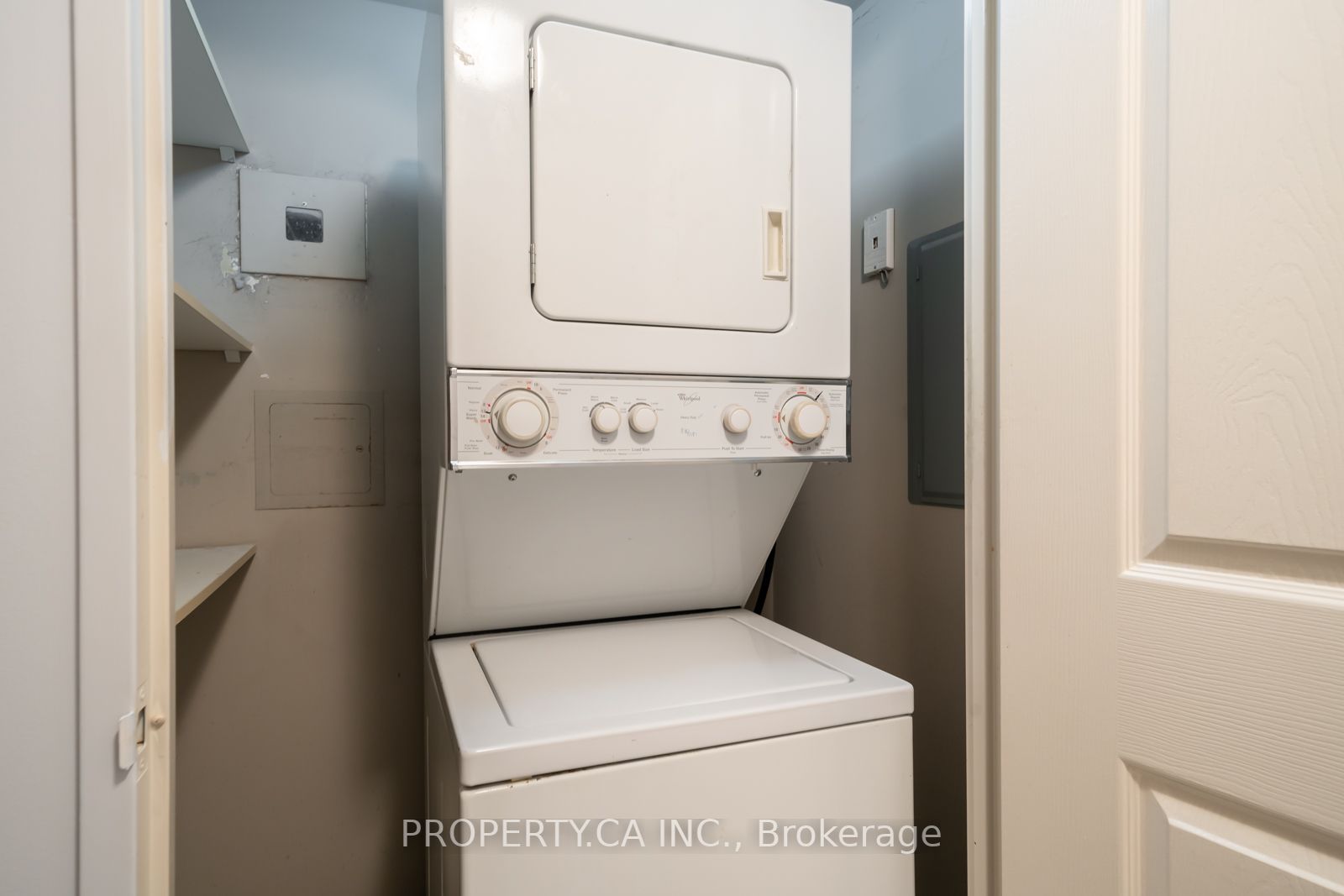 115 Bonis Ave, #412