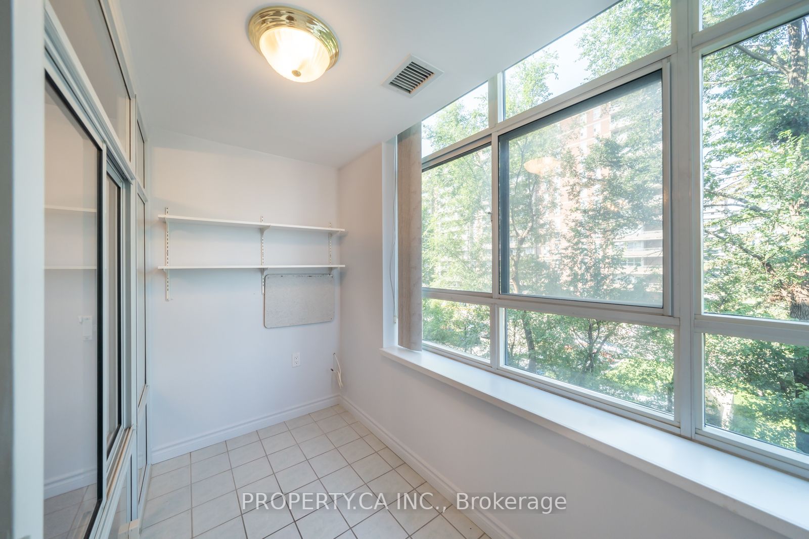 115 Bonis Ave, #412