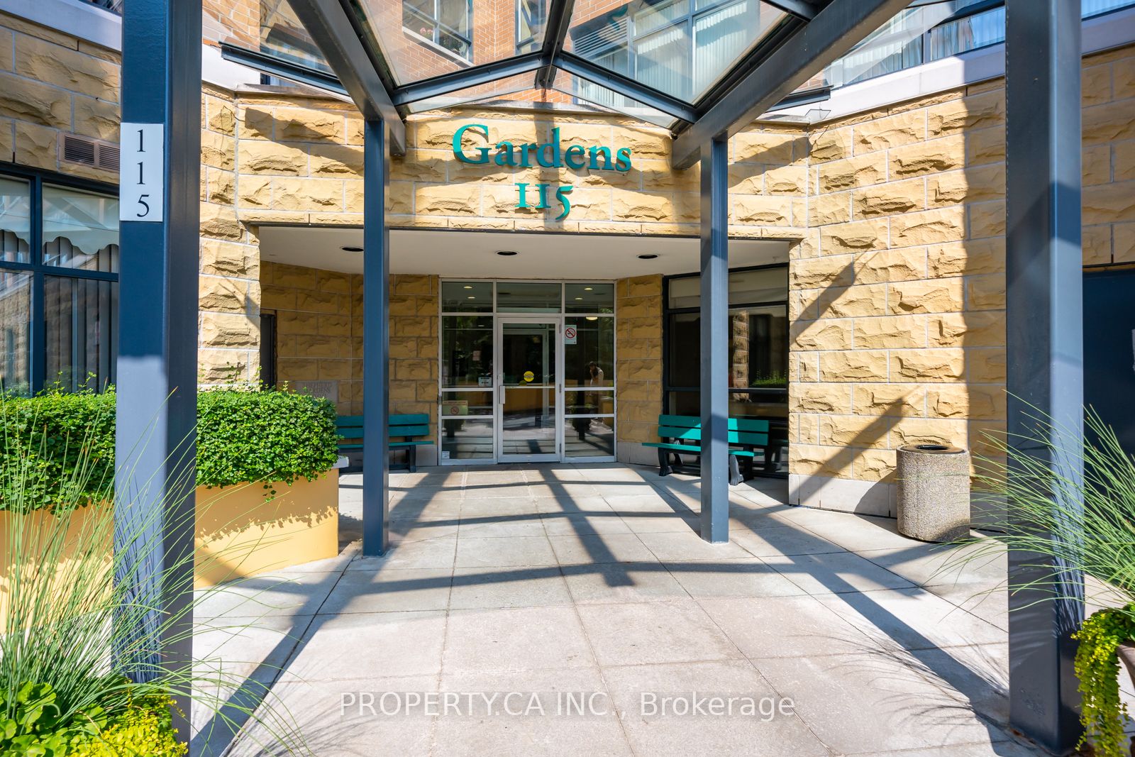 115 Bonis Ave, #412