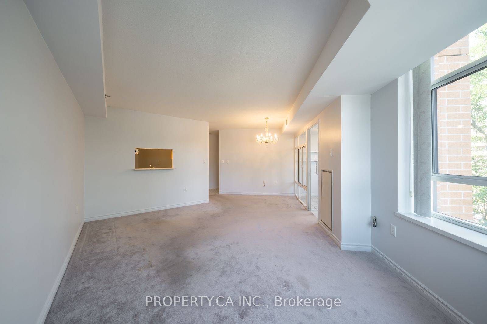 115 Bonis Ave, #412