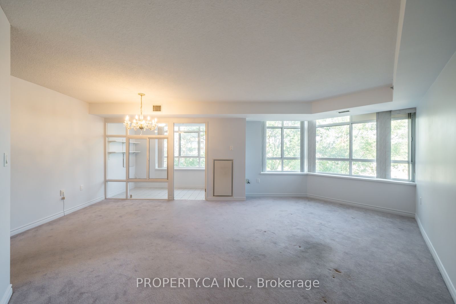 115 Bonis Ave, #412