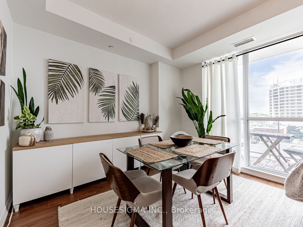 1328 Birchmount Rd, #513