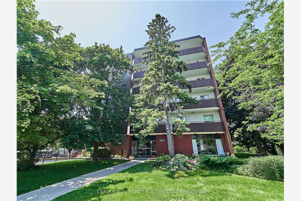 800 Kennedy Rd, Toronto
