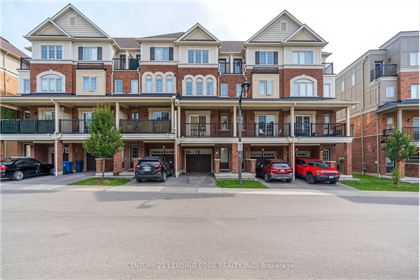 56 Aquatic Ballet Path, Oshawa