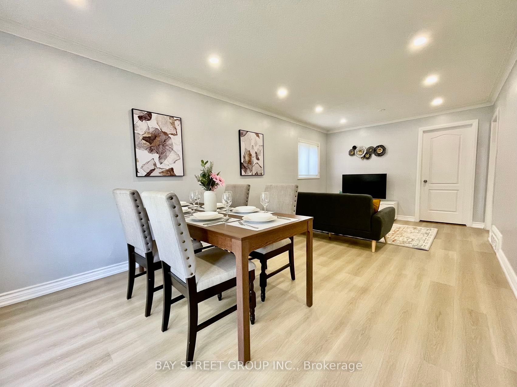 44 Frey Crescent, #Main
