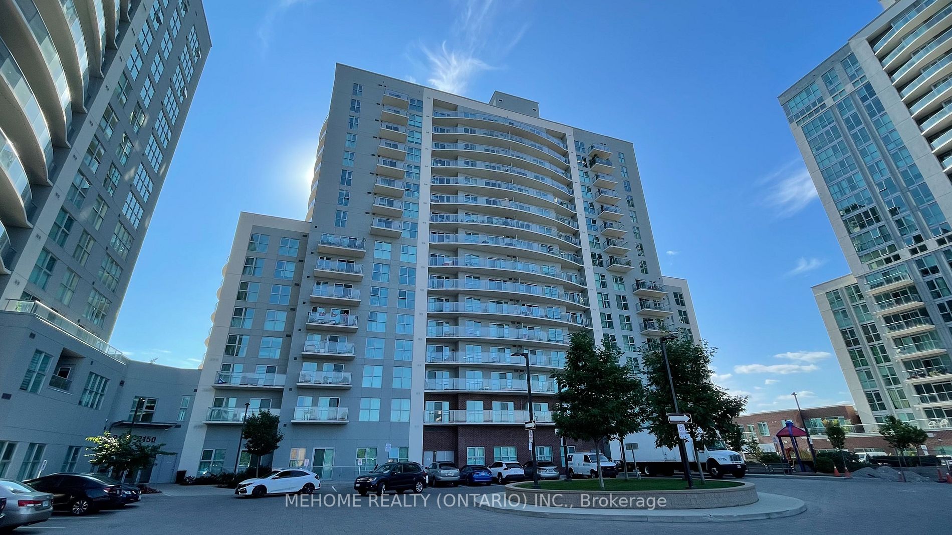 2150 Lawrence Ave E, #1804