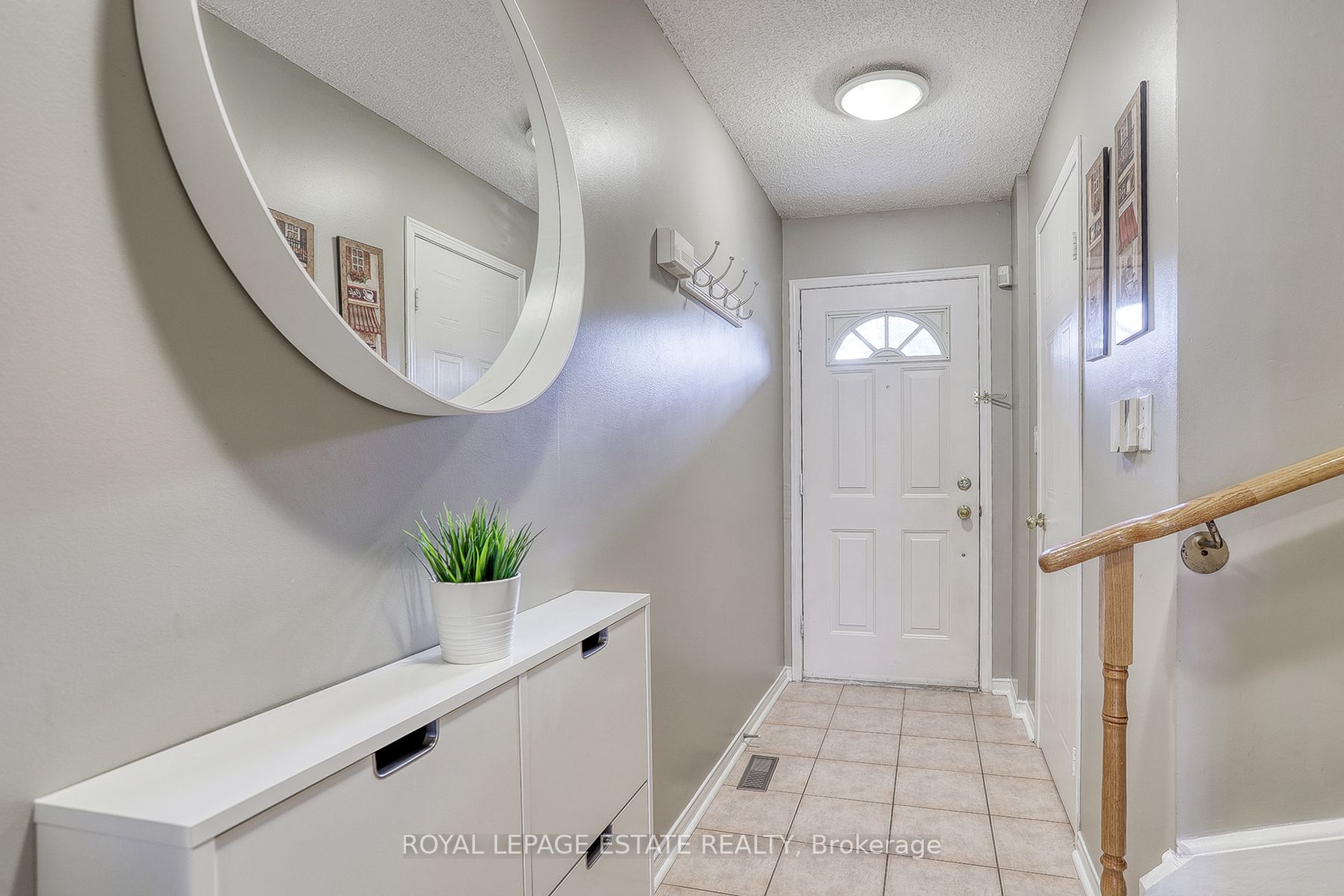 1867 Kingston Rd, #25