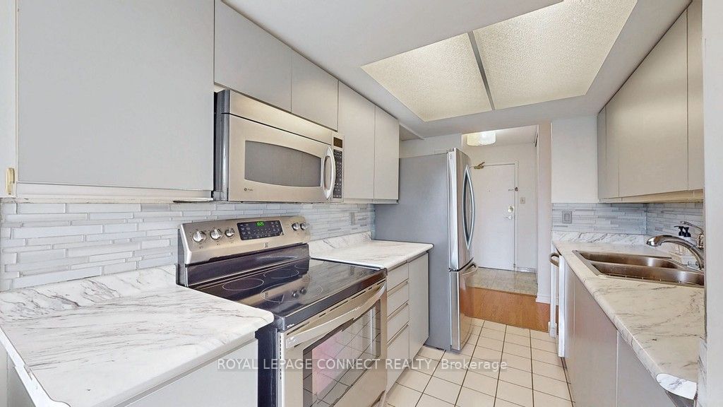 11753 Sheppard Ave E, #519