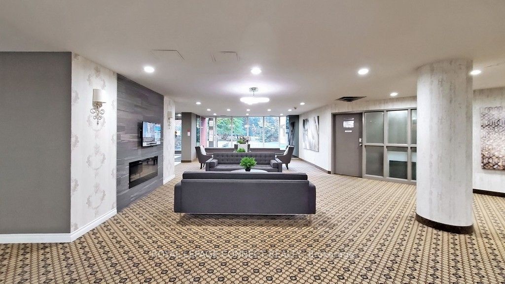 11753 Sheppard Ave E, #519