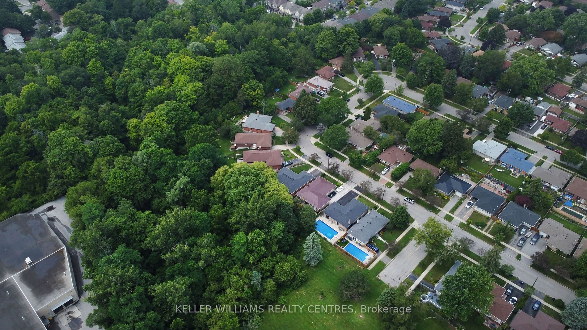 44 Woodgarden Cres