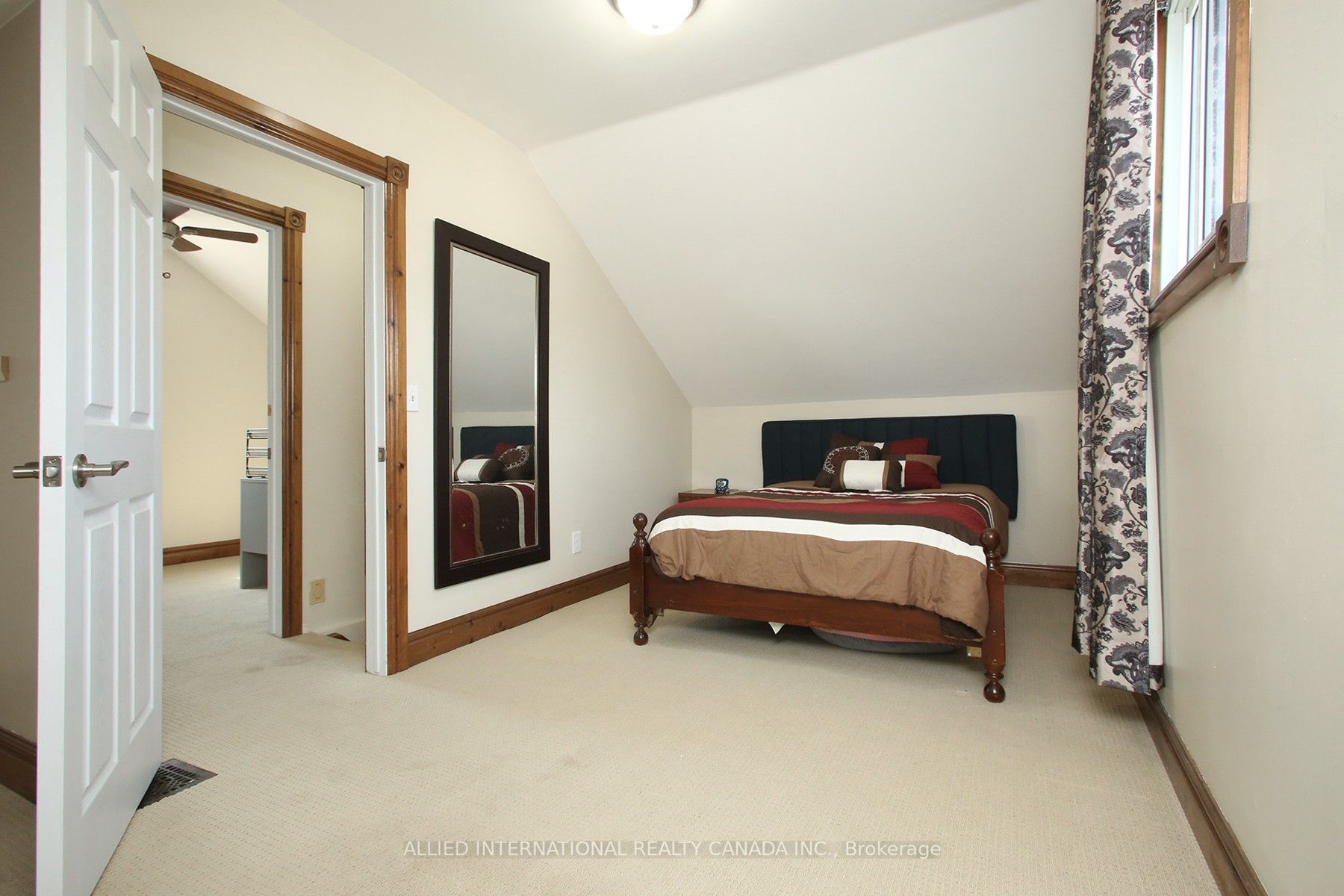 87 Elgin Street