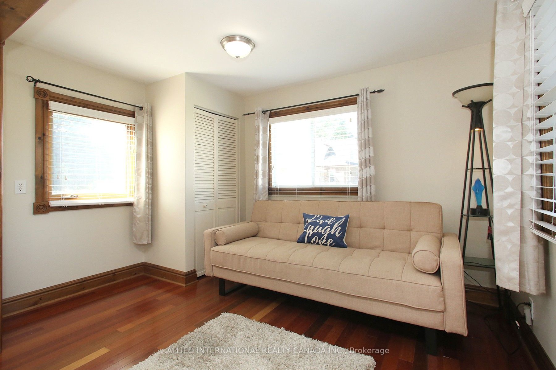 87 Elgin Street