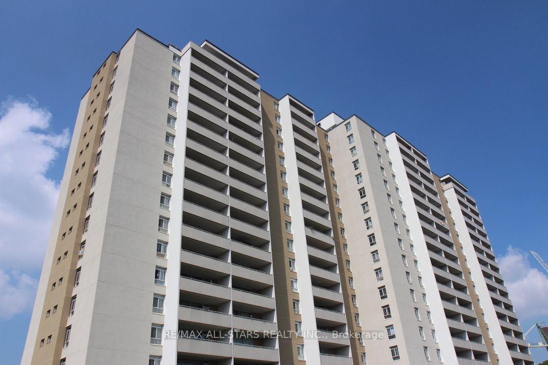 2550 Pharmacy Ave, #209