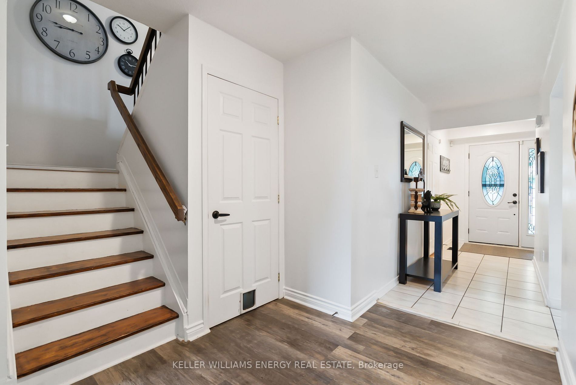90 Roser Cres