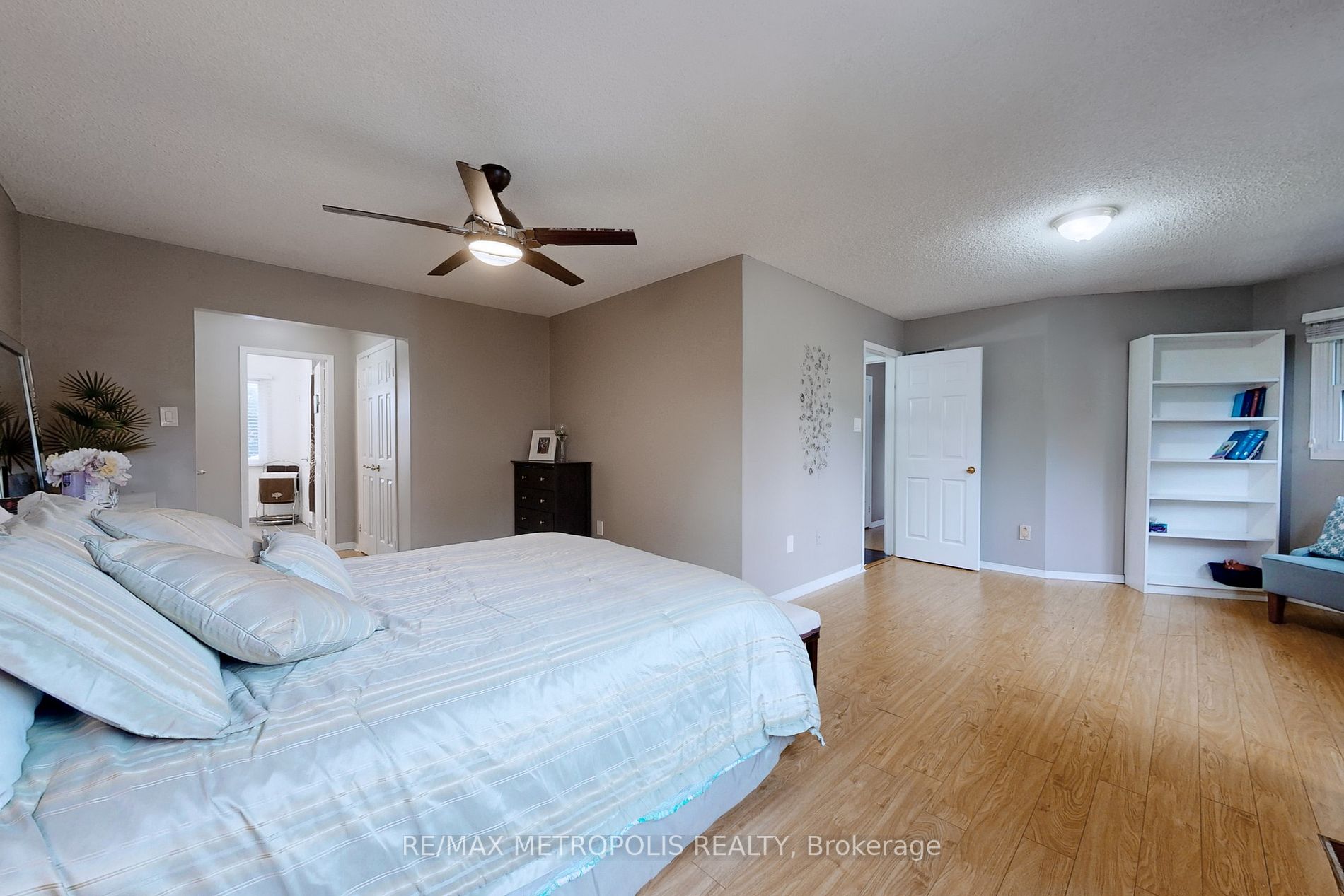 Listing E6763770 - Large Photo # 23